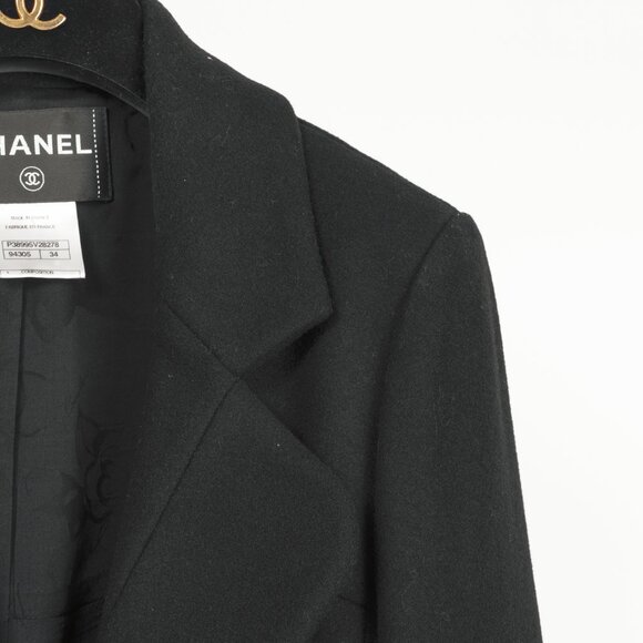 Chanel Black Wool-Blend Panelled Buttoned-Chain Blazer - Picture 4 of 12